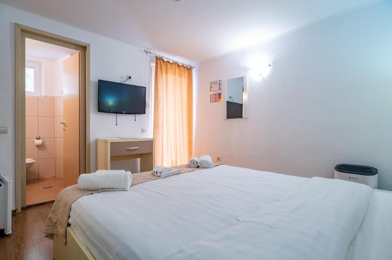 Complex Paloma Coral Hotel Mamaia Buitenkant foto