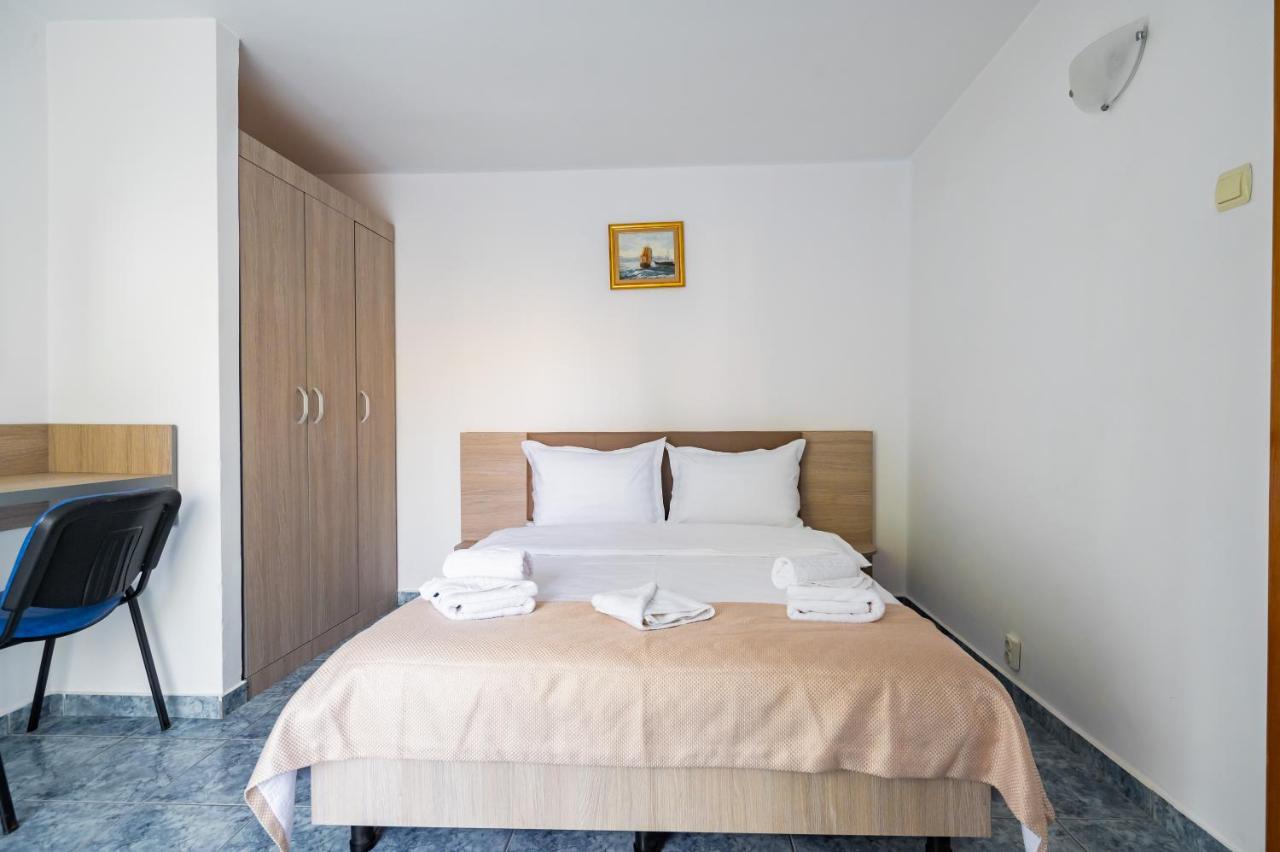 Complex Paloma Coral Hotel Mamaia Buitenkant foto