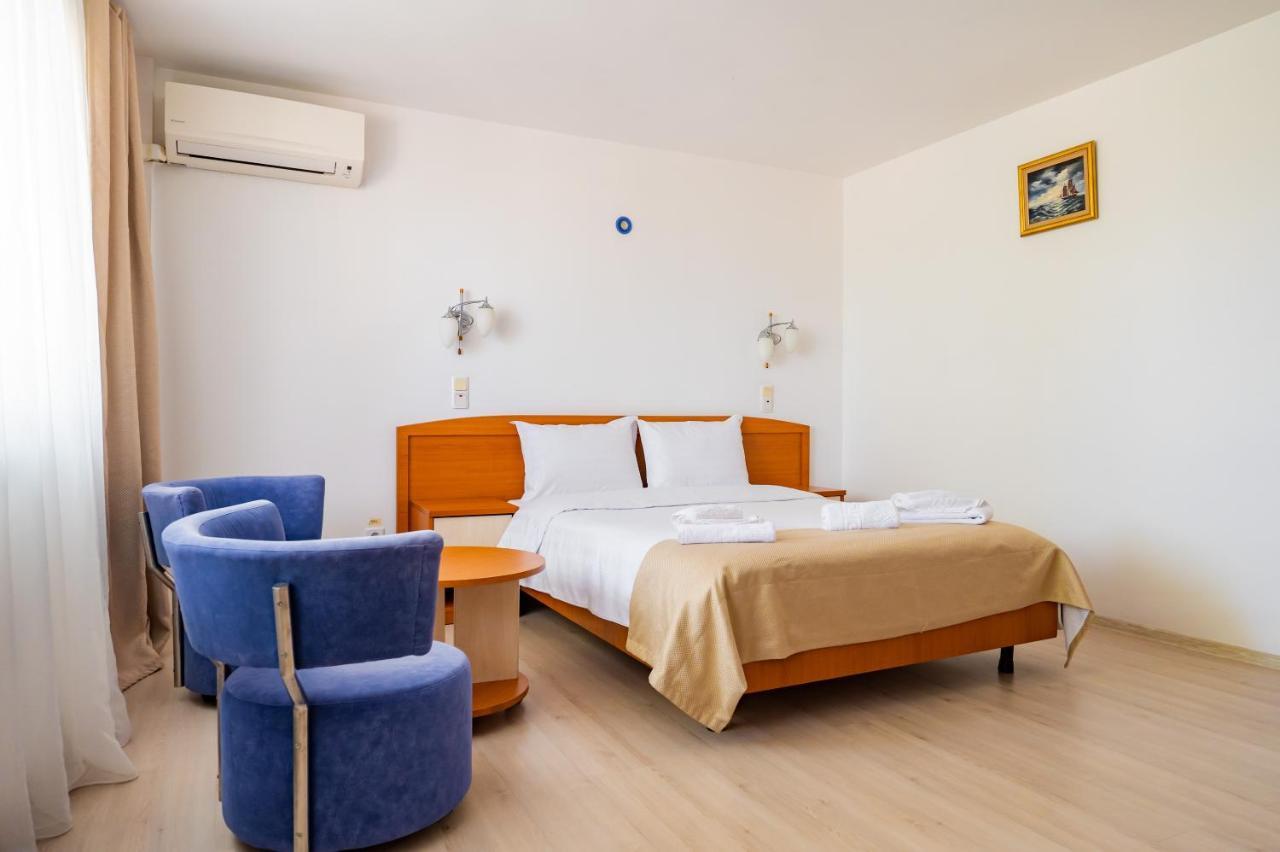 Complex Paloma Coral Hotel Mamaia Buitenkant foto